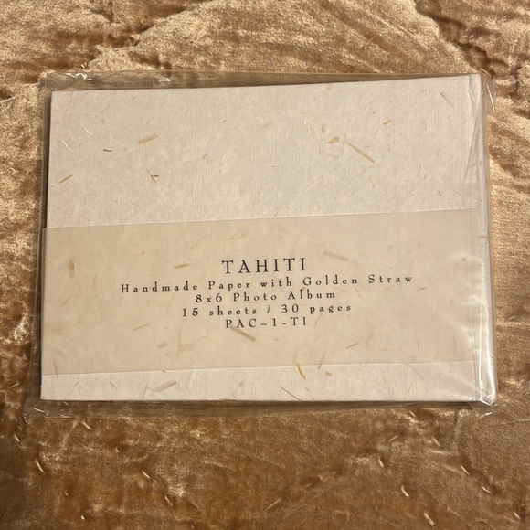 Handmade paper with golden straw photo/scrap book album - Picture 2 of 4